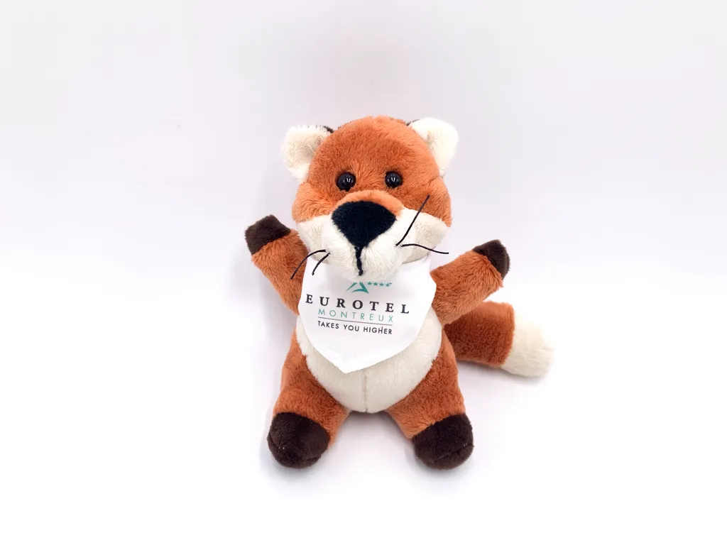 Peluche renard publicitaire personnalisée Eurotel Montreux