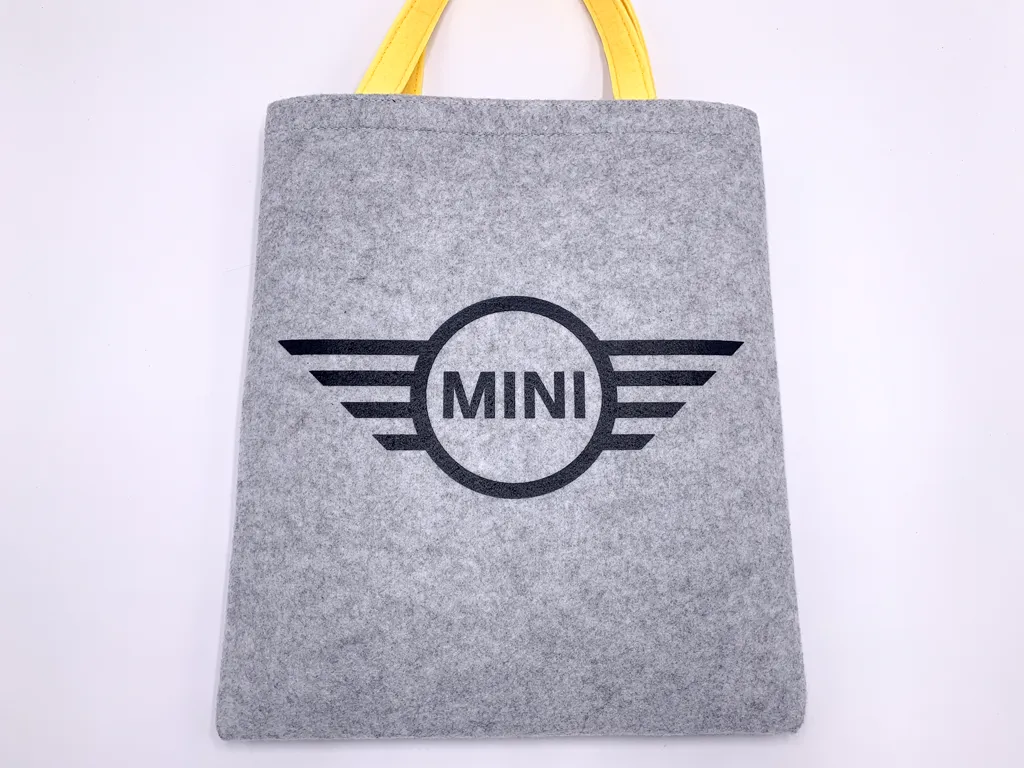 Sac luxe en feutrine sur mesure Mini Cooper pour Facchinetti Automobile